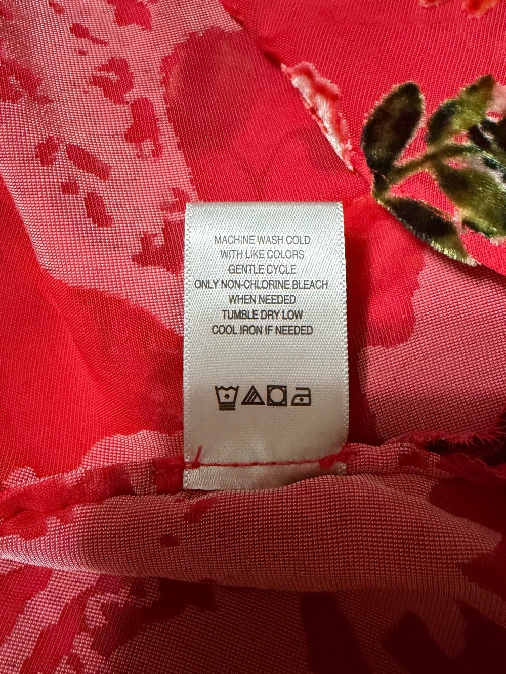 NWT John Mark Magic Moments Plus 1X Red Floral Burnout Velvet Button Blouse Boho - Picture 12 of 13